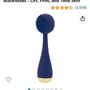 NWT pmd Smart Facial Cleaning Device